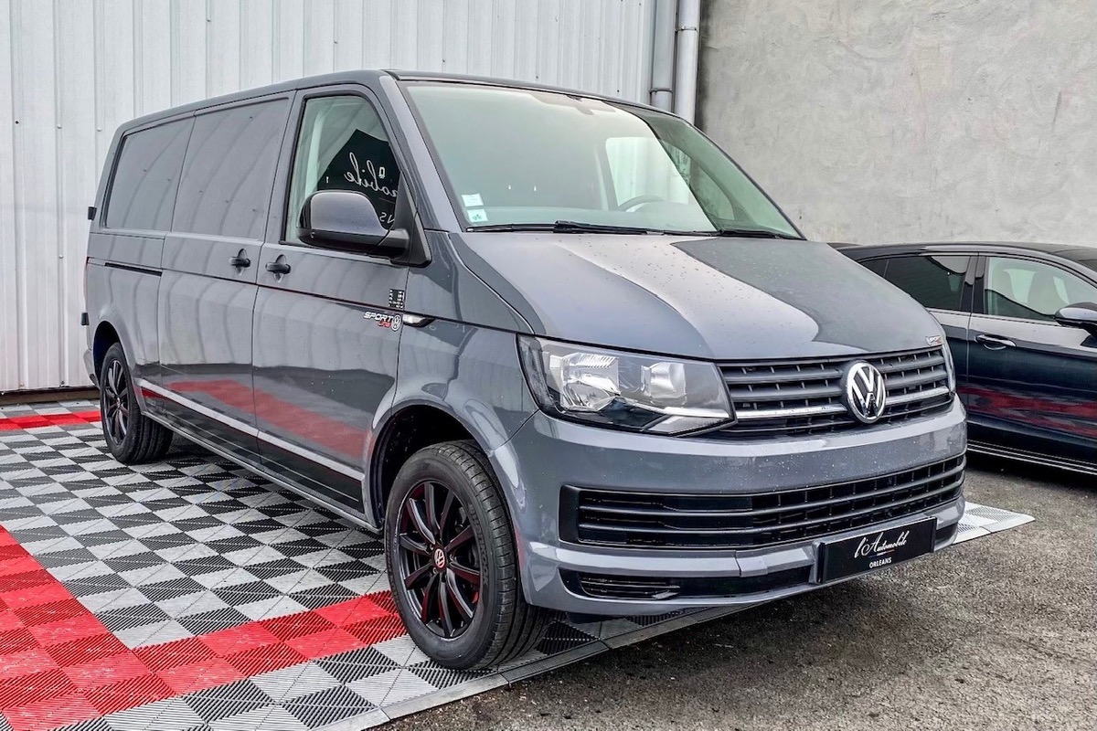 Volkswagen Transporter T6 140 DSG L2H1