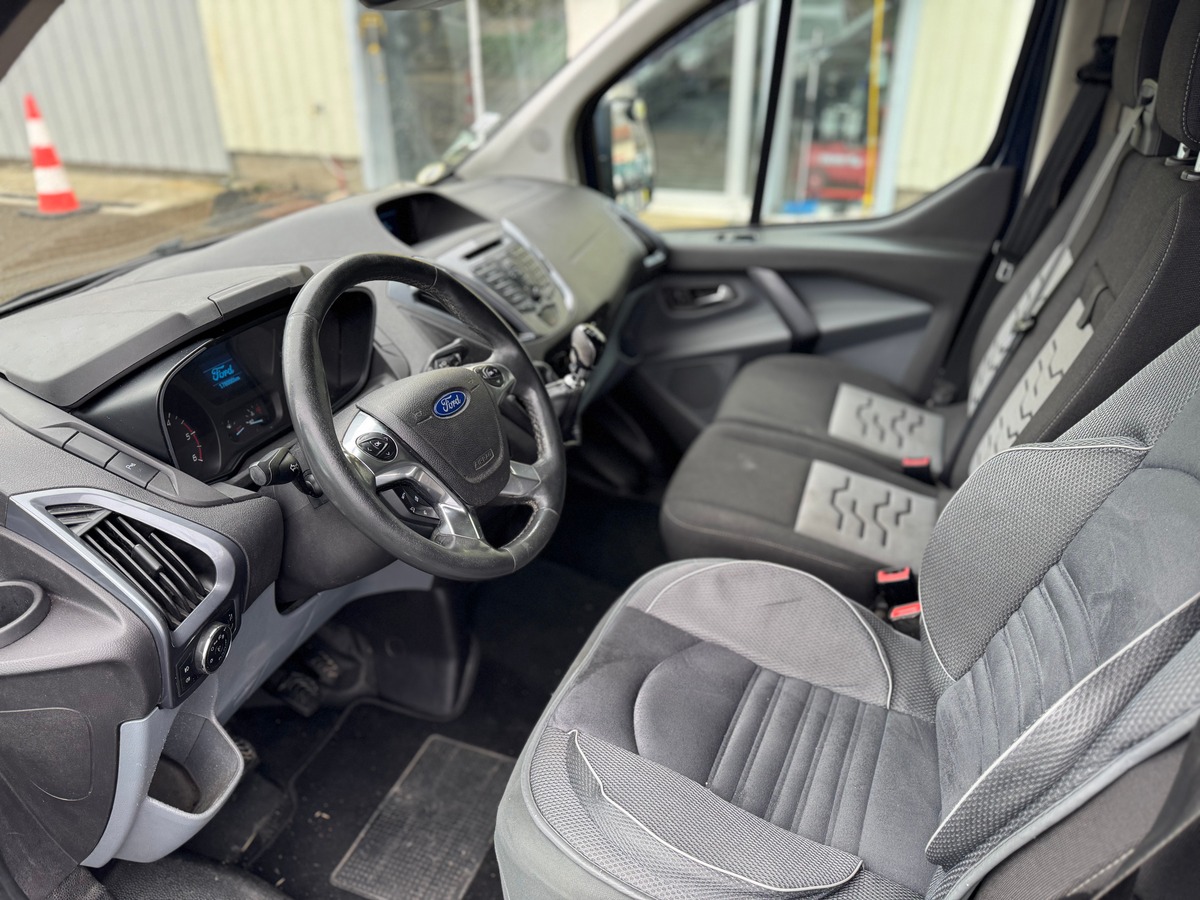 Ford TRANSIT CUSTOM pack sport 2.2 l’tdci 155 cv bv6 - 1ERE MAIN - CAMERA DE RECUL - RADAR DE RECUL