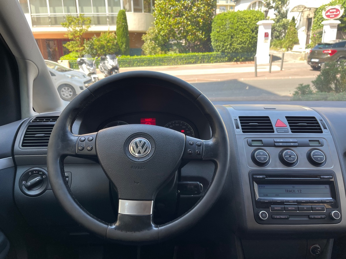 Volkswagen Touran TDI 2.0 140 CV / Radar Arr / Clim / Courroie Neuve