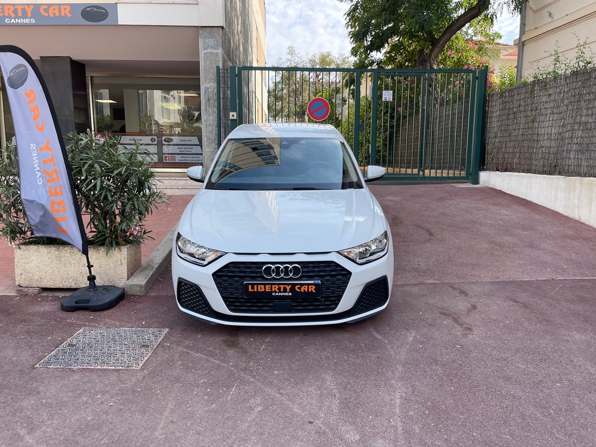 Audi A1 30 TFSI 110 CV / Design /Tva Récuperable  / GPS / Virtual