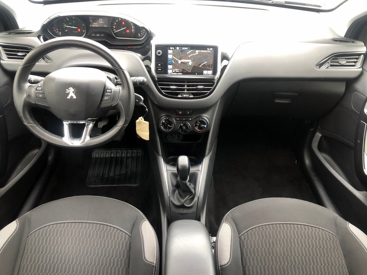 Peugeot 208 ph.2 1.6 BlueHdi 100 BUSINESS GPS