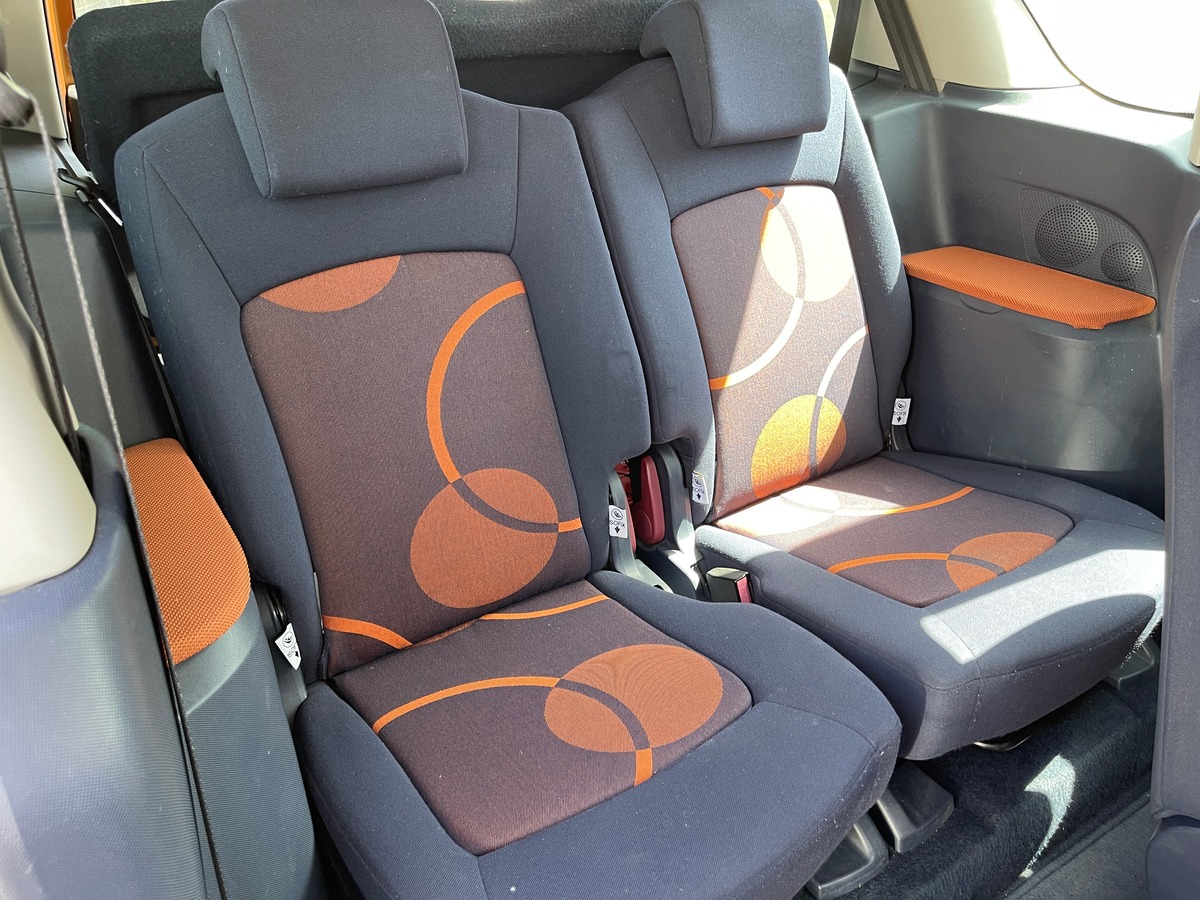 Peugeot 1007 1.6 110 DOLCE PACK