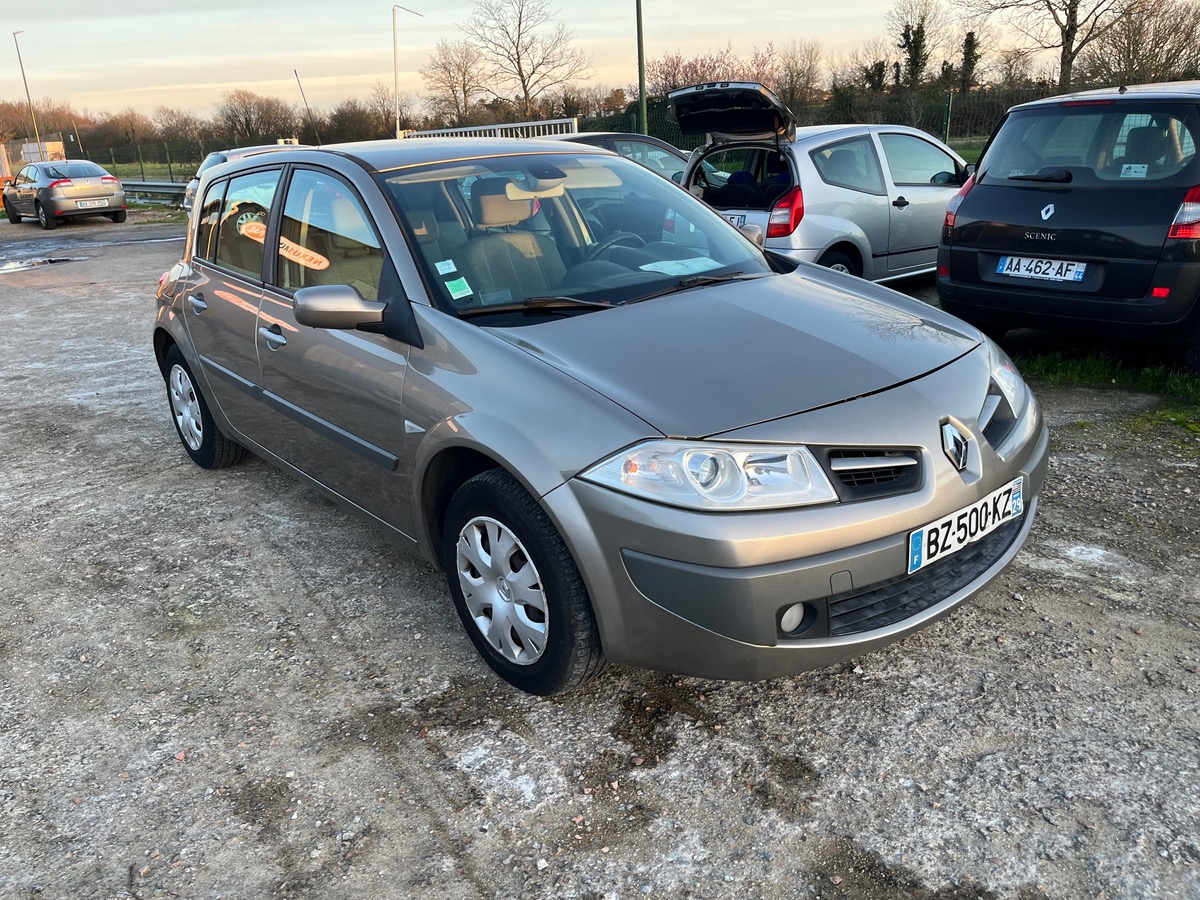 RENAULT Megane ii dci