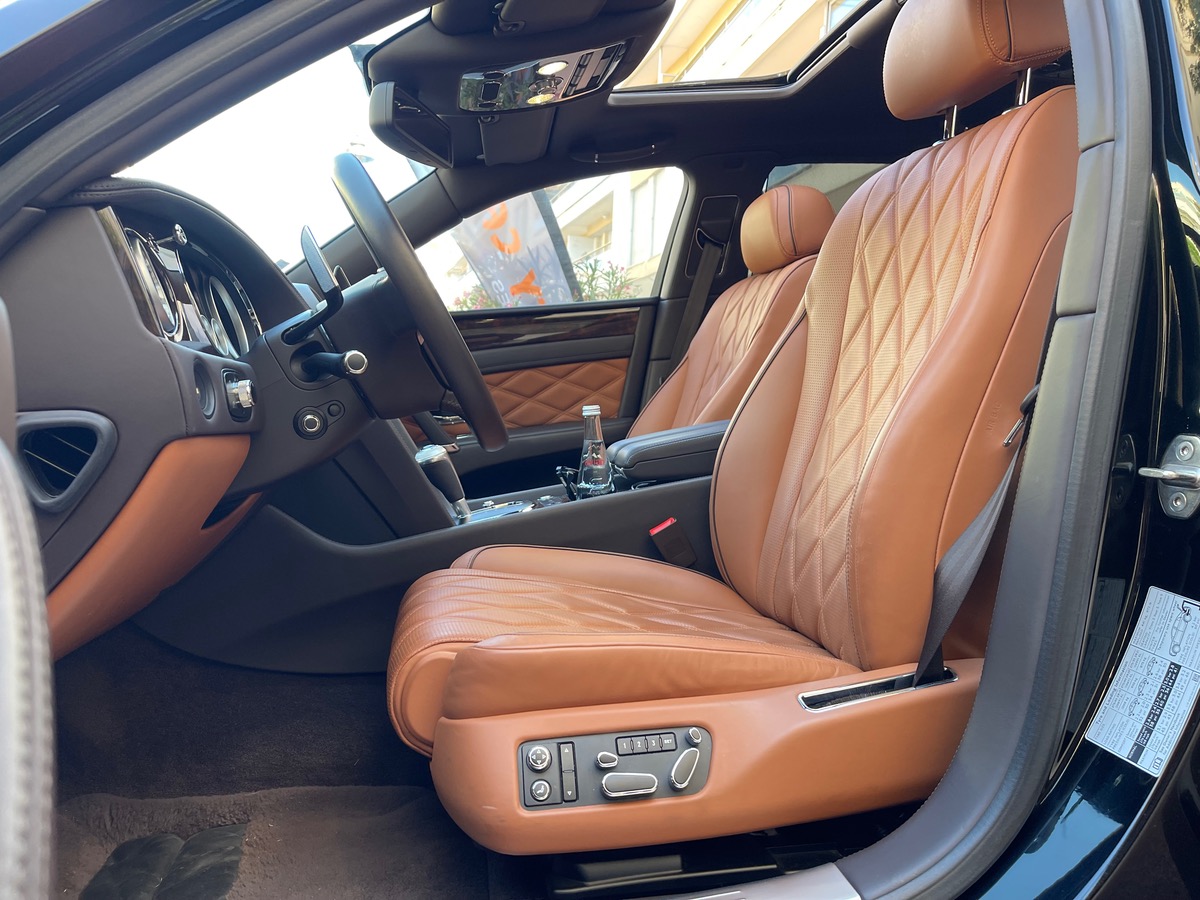 Bentley Flying Spur SPUR W12 635CV / VF / Full Option /Entretien complet Bentley /Configuration Rare