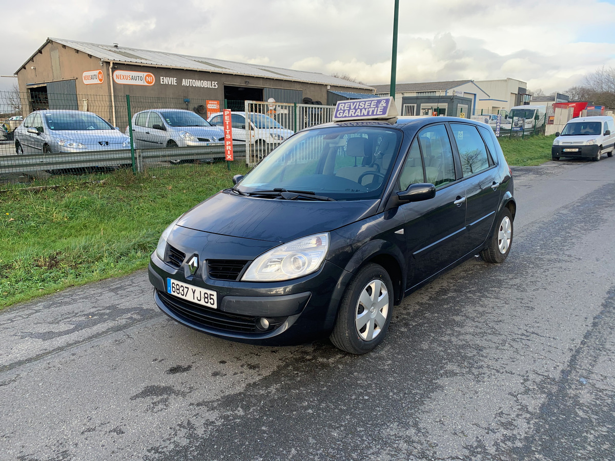 RENAULT Scenic 1.5dci 105ch 82294km LATITUDE