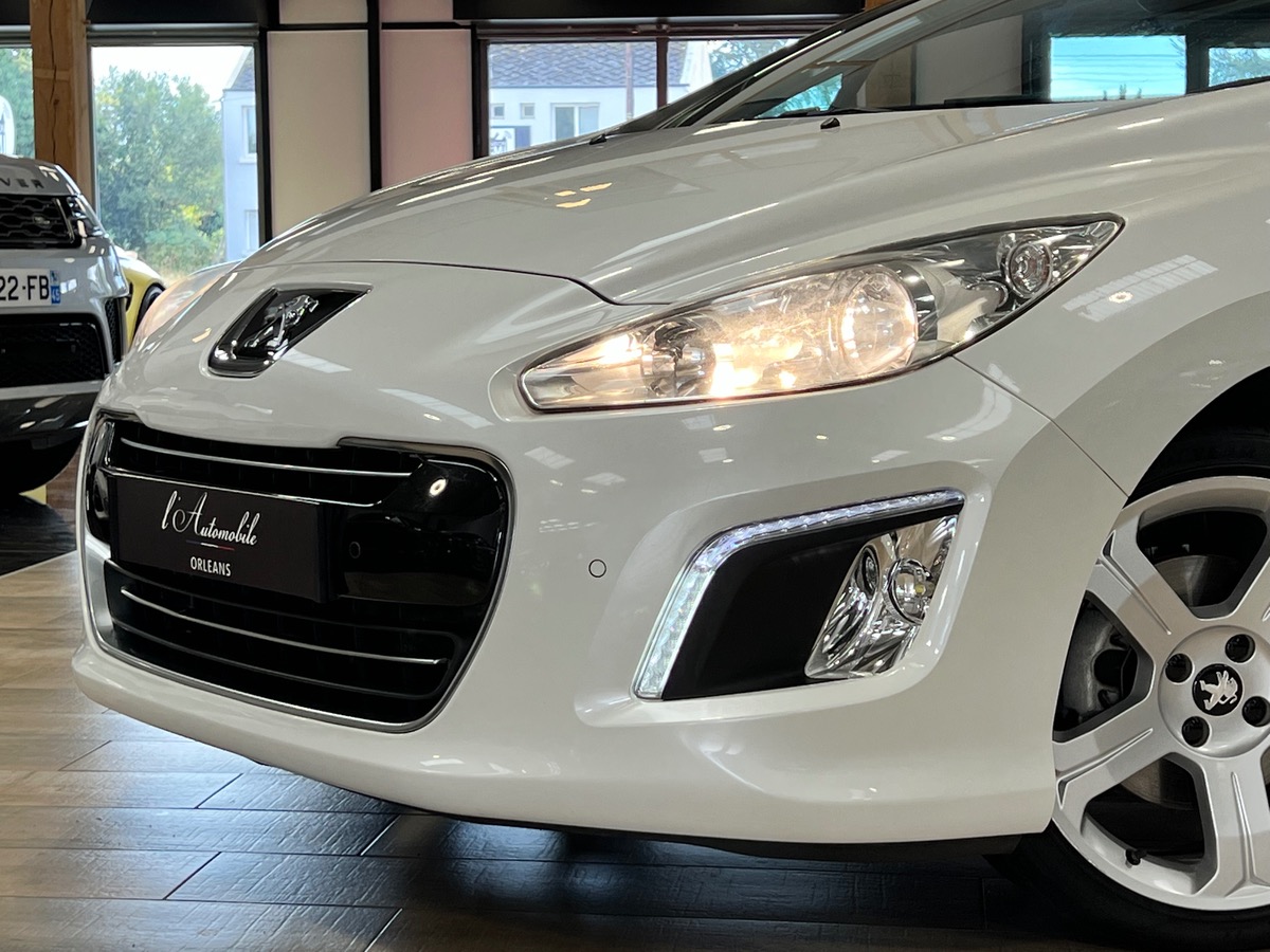 Peugeot 308 CC 2.0 HDI 163CV FELINE