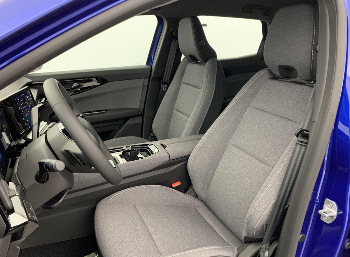 RENAULT Austral E-Tech full hybrid 200 GSR2 Evolution  Prix catalogue 42 500,00 € TTC