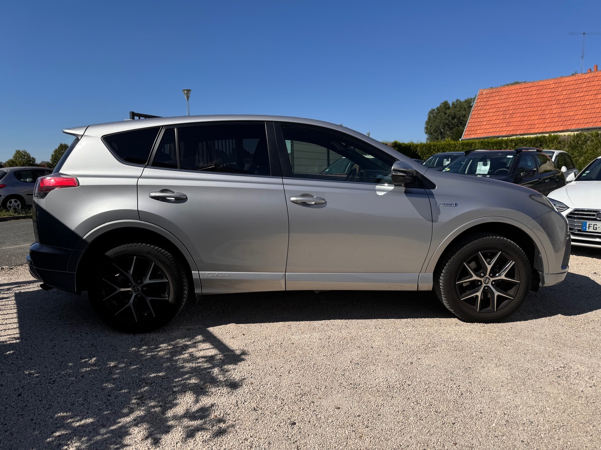 Toyota RAV4 2.5 197h AWD