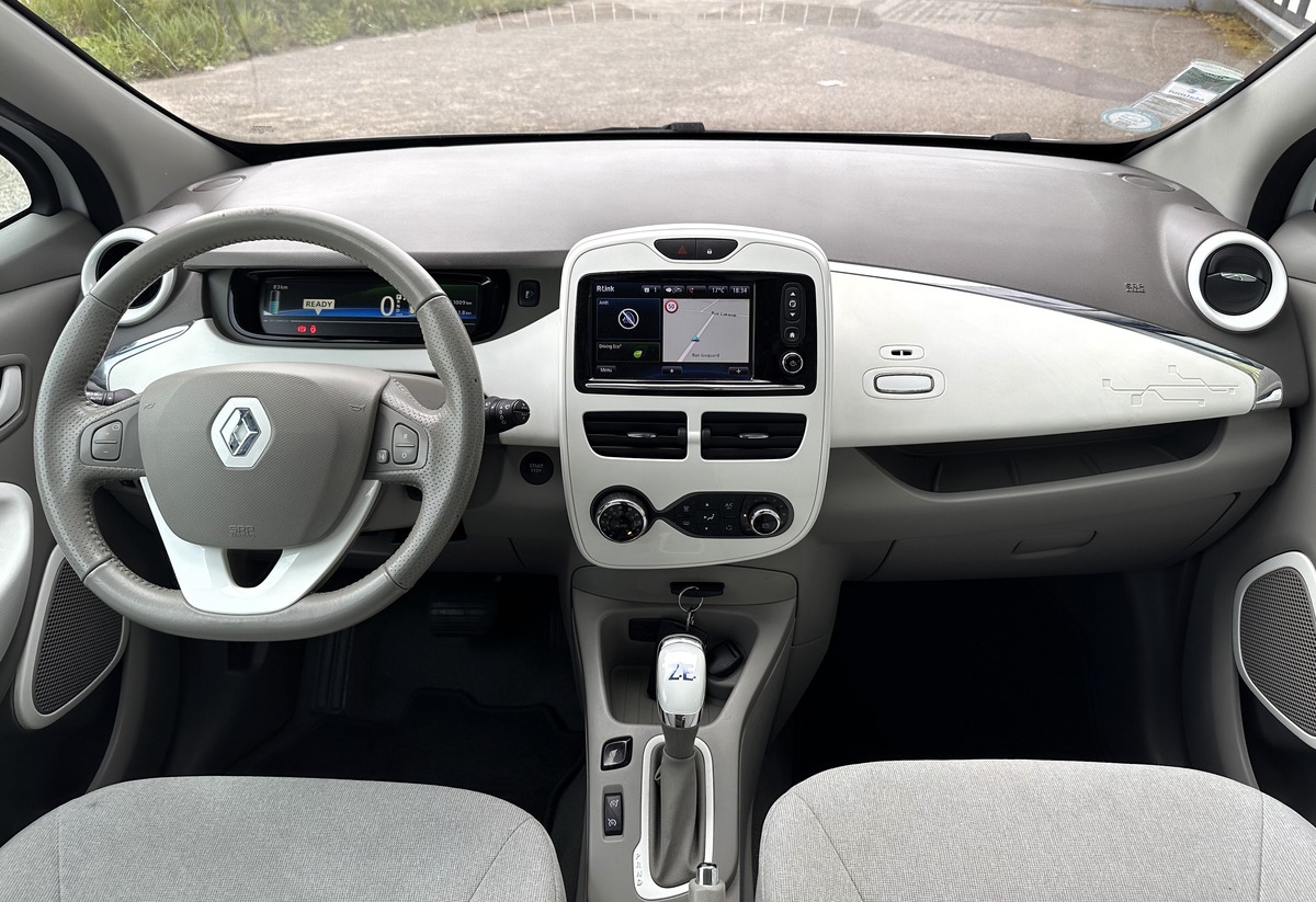 RENAULT Zoe R90 ZEN 22KWH TYPE 2 (BATTERIE EN LOCATION)