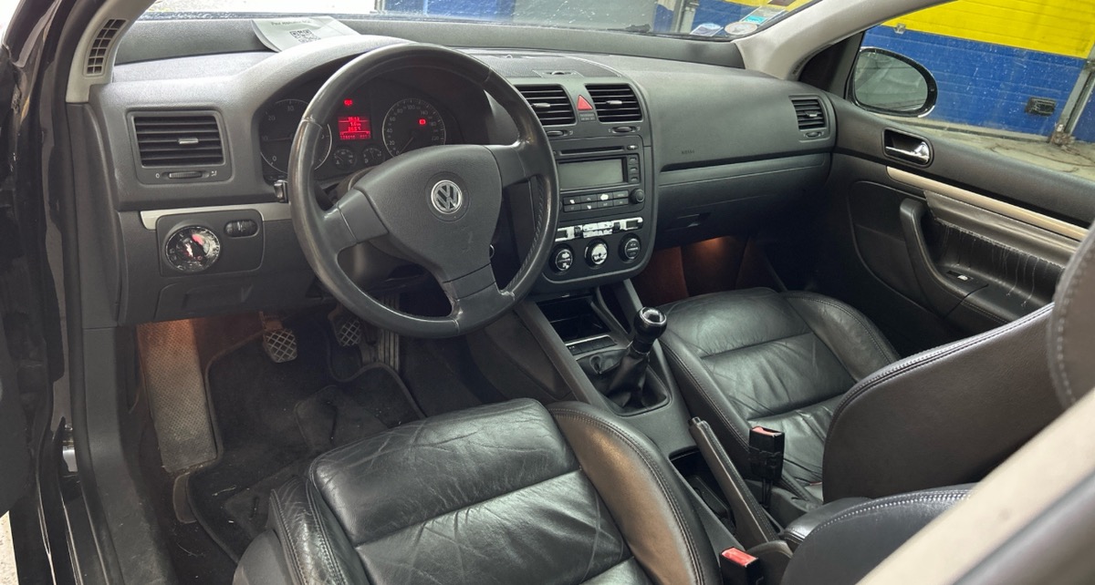 Volkswagen Golf v tdi