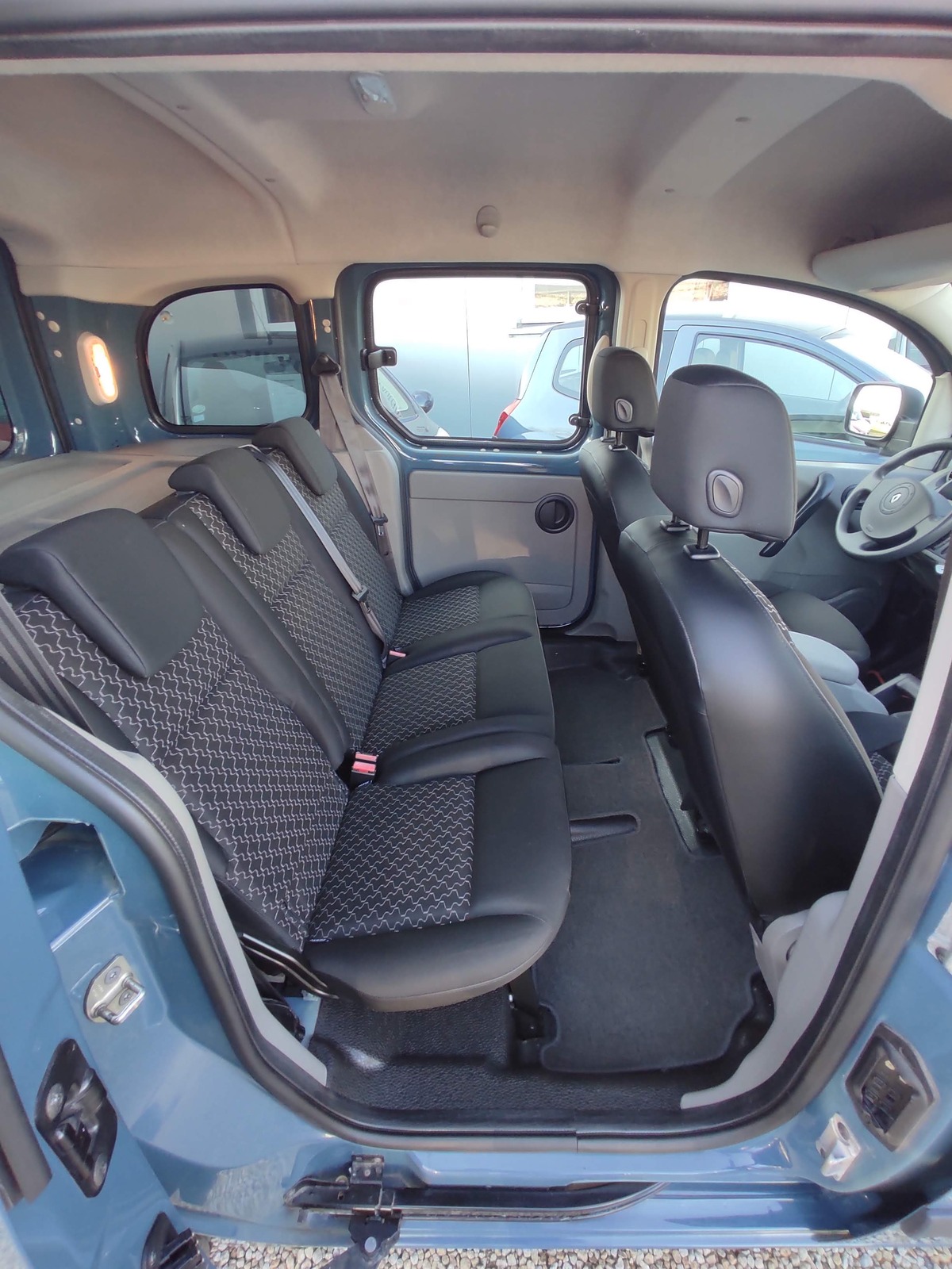 RENAULT Kangoo II 1.5 dCi 75