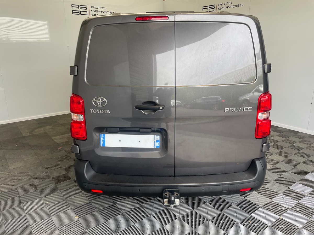 Toyota ProAce 2.0 Bluehdi 145 BUSINESS    PREMIERE MAIN