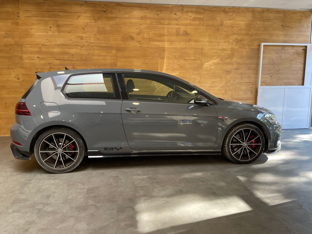 Volkswagen Golf 2.0 TSI 290 GTI TCR DSG BVA