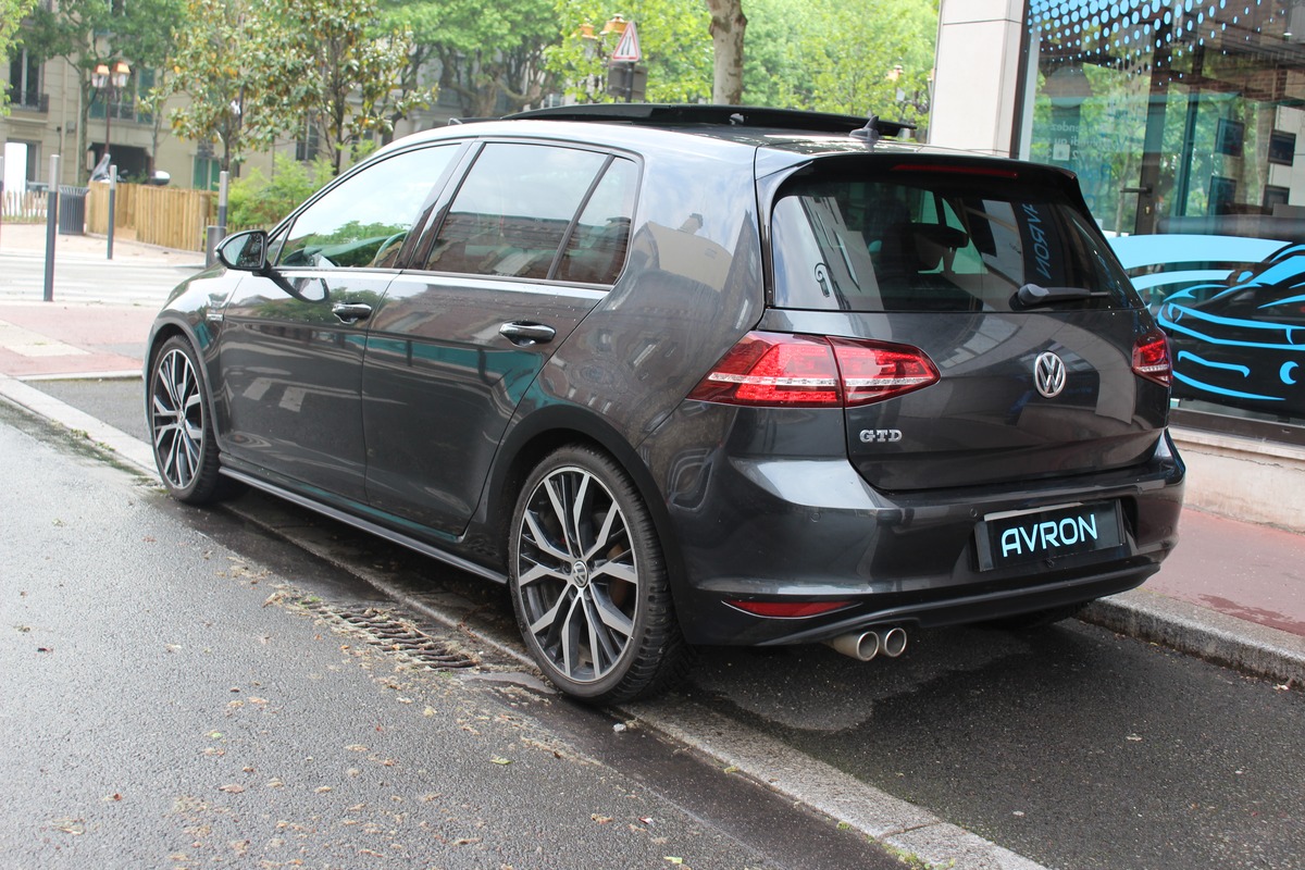 Volkswagen Golf VII GTD 2.0 TDI 184 BLUEMOTION TECHNOLOGY DSG6 5P