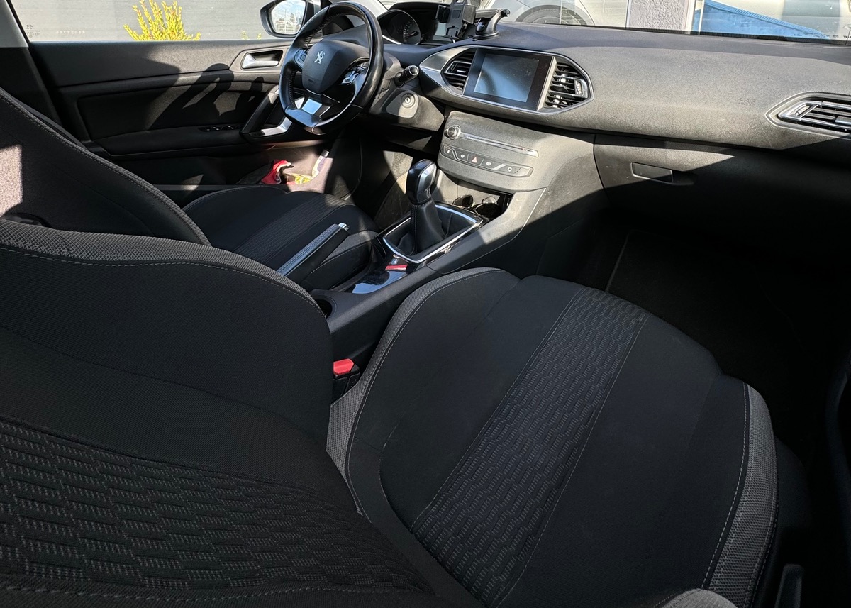 Peugeot 308 1.2 S&S 110 STYLE