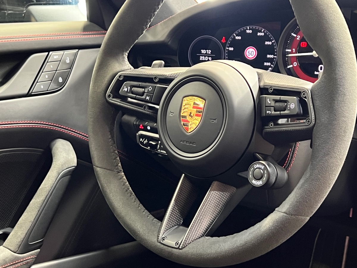 Porsche 911 992 CARRERA 4 GTS COUPÉ FULL hK