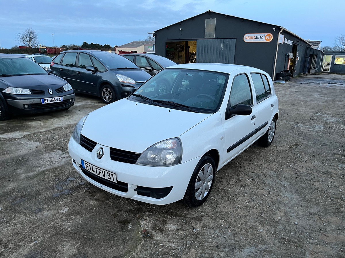 RENAULT Clio 1.5 dci