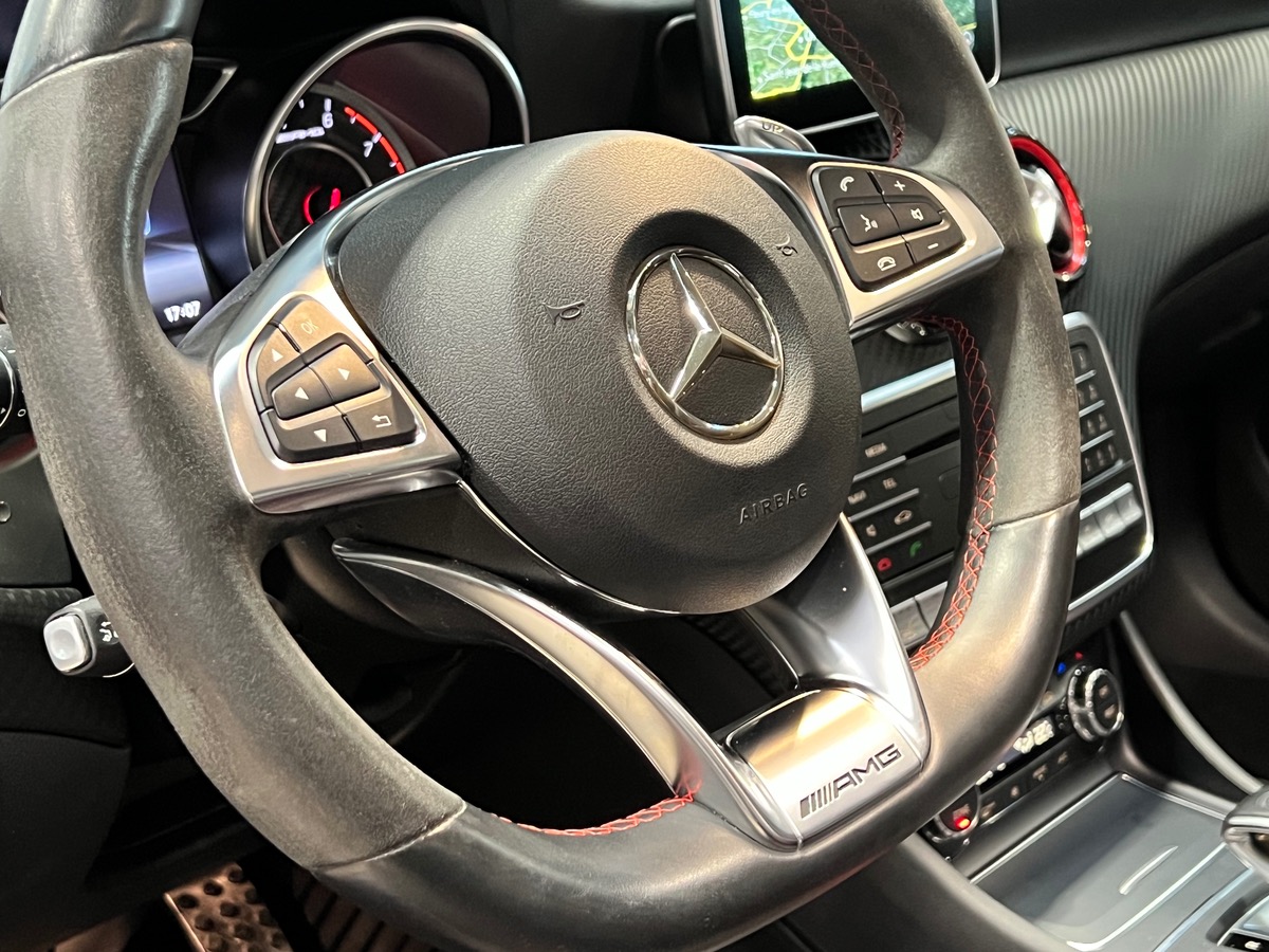 Mercedes-Benz Classe A 45 AMG 381CV 4MATIC PACK PERF