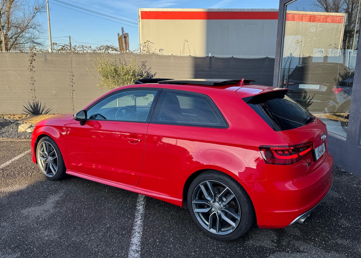 Audi S3 III (2) 2.0 TFSI 300 QUATTRO S TRONIC 7