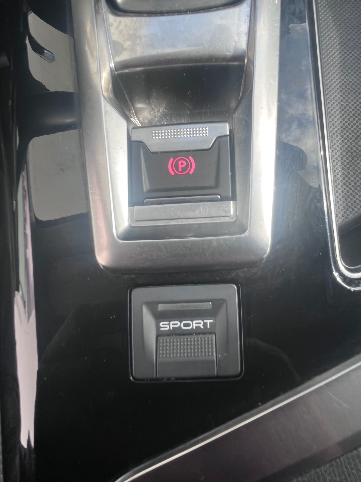 Peugeot 3008 SUV 1.5 BlueHDi 130  ch Diesel