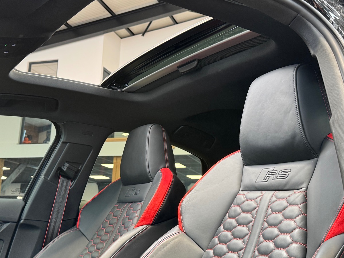 Audi RS3 2.5 TFSI 400 QUATTRO S-TRONIC7 TOIT OUVRANT / B&O IMMAT FR b