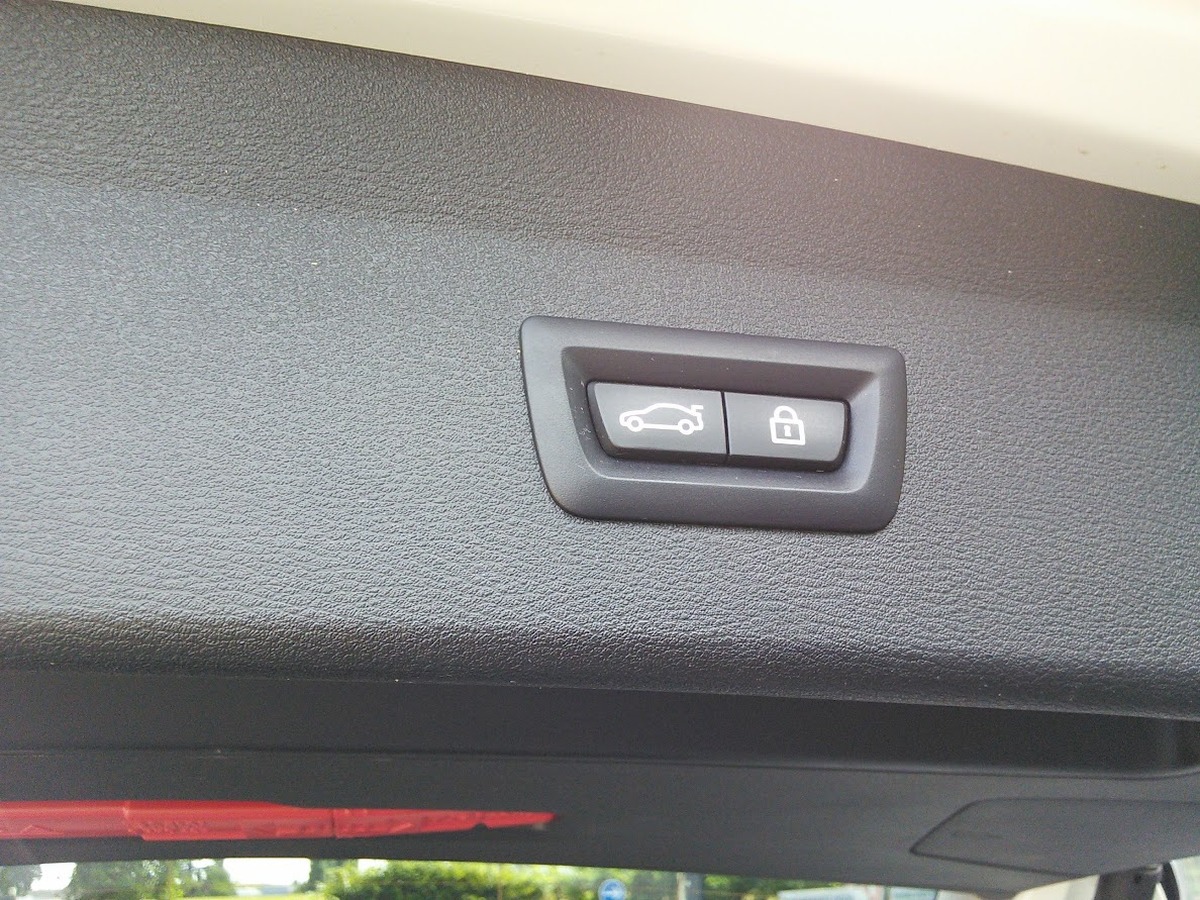Bmw X1 LCI sDrive 2.0 i DCT7 179 cv xLine Boîte auto TOIT ouvrant PANORAMIQUE