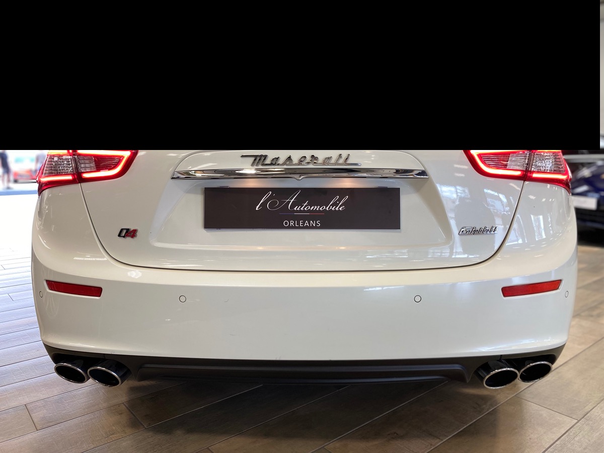 Maserati Ghibli 3.0 V6 S Q4 410 SQ4 aaa