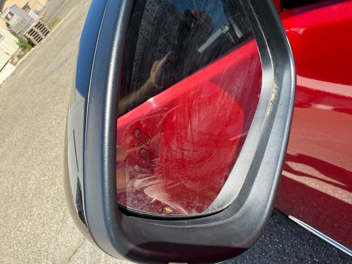 Citroën DS3 CROSSBACK 130 BLUEHDI EAT8 PERFORMANCE LINE, SUIVI COMPLET, CARPLAY