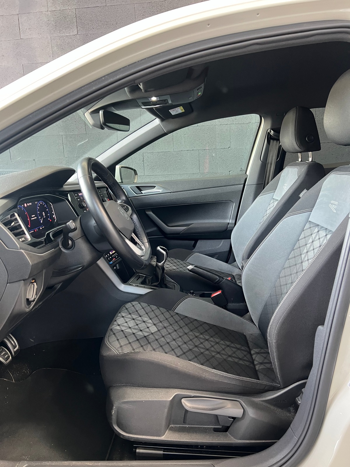 Volkswagen Polo 1.0 TSi 95 R line