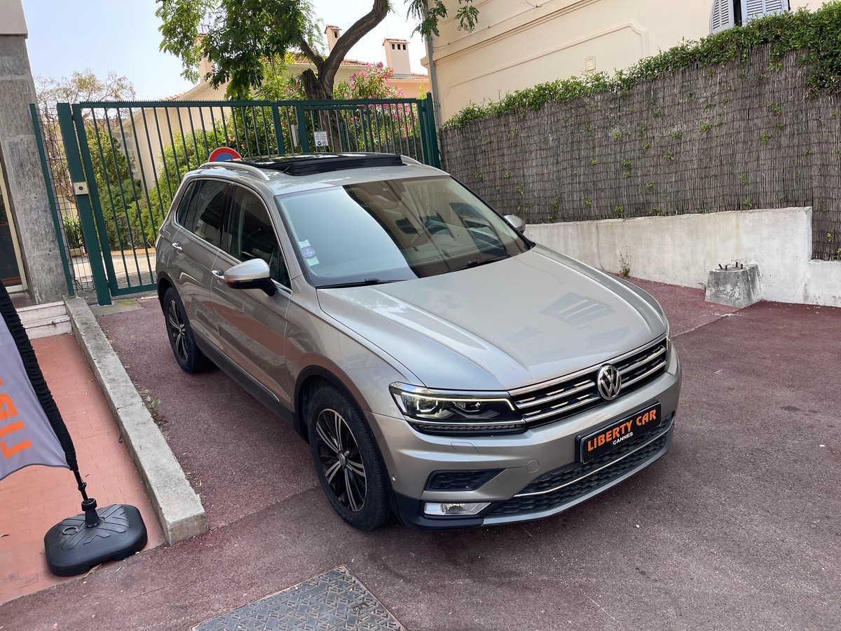 Volkswagen Tiguan 1.4 TSI 150 CV / Virtual Cockpit / Toit Ouvrant / Caméra / Intérieur Cuir
