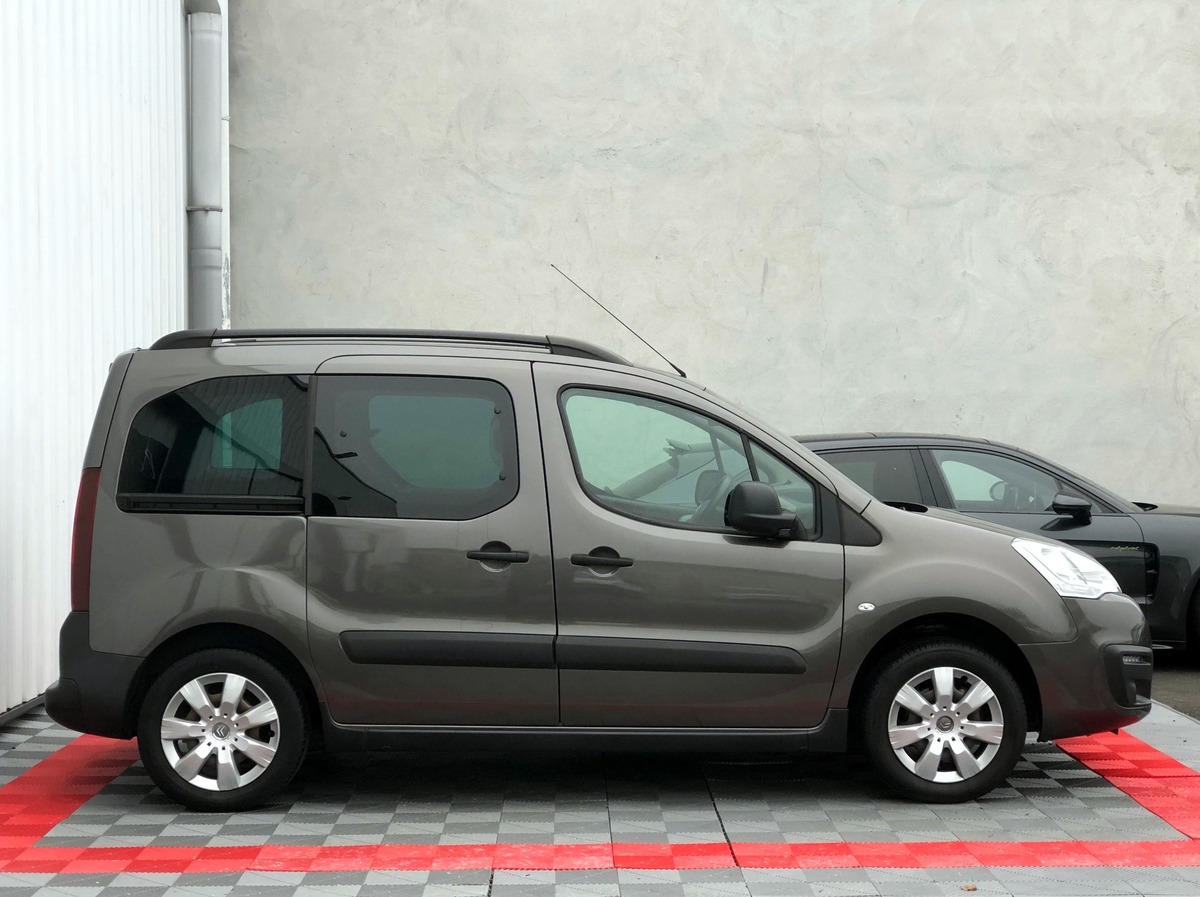 Citroën Berlingo MULTISPACE 1.2L PURETECH 110 XTR