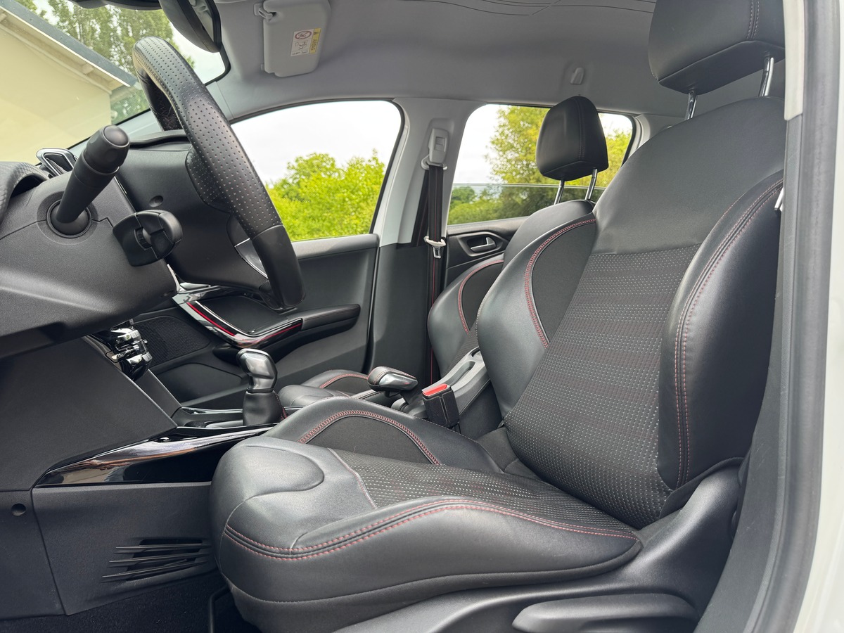 Peugeot 2008 Gt line 1.2 S&S 110 cv - Distribution OK