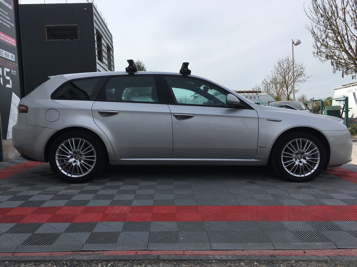 Alfa Romeo 159 Sportwagon JTD 2.0 136CV D