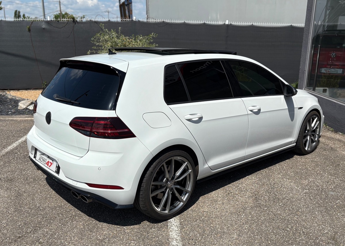 Volkswagen Golf VII (2) 2.0 TSI 300 R 4MOTION DSG7 5P