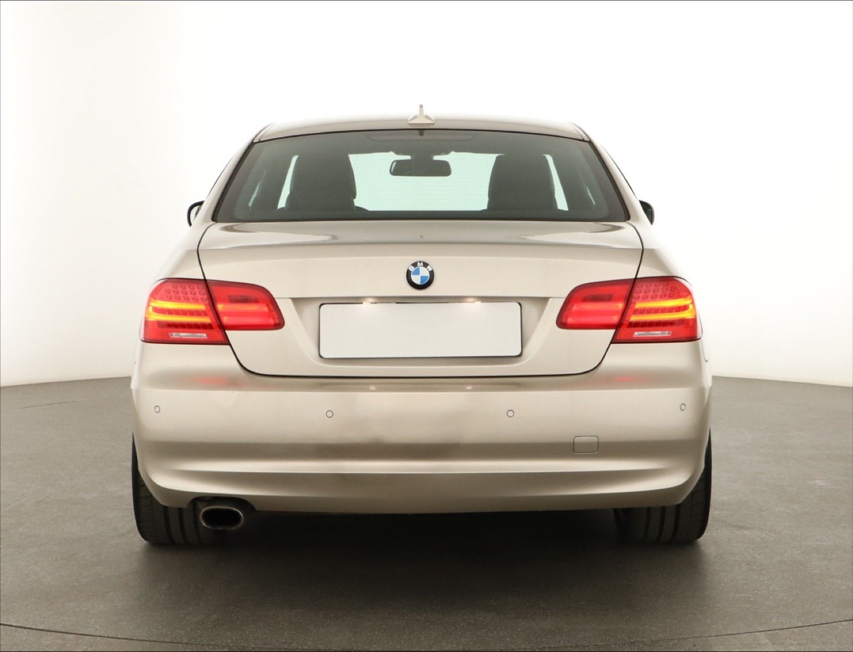Bmw Série 3 COUPE