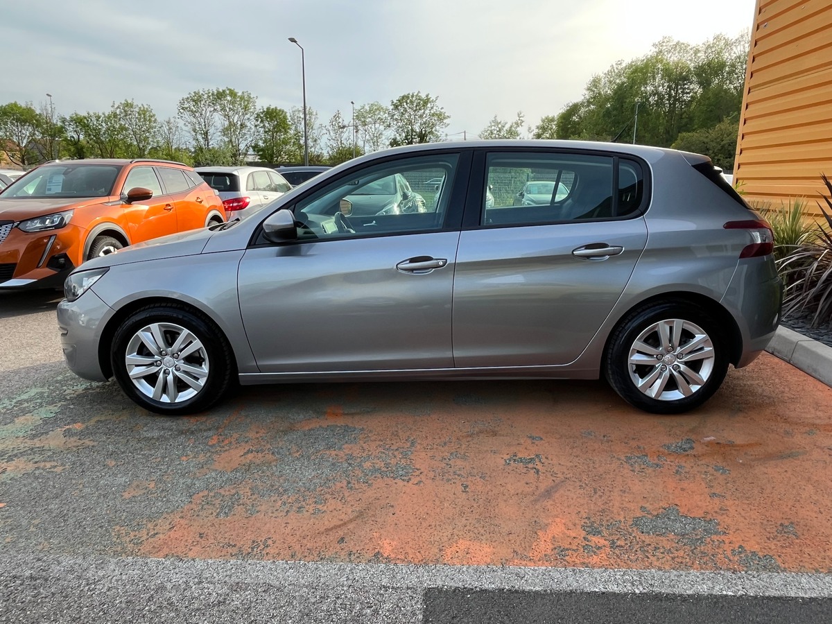Peugeot 308 II 1.6 125 CH ALLURE 5P