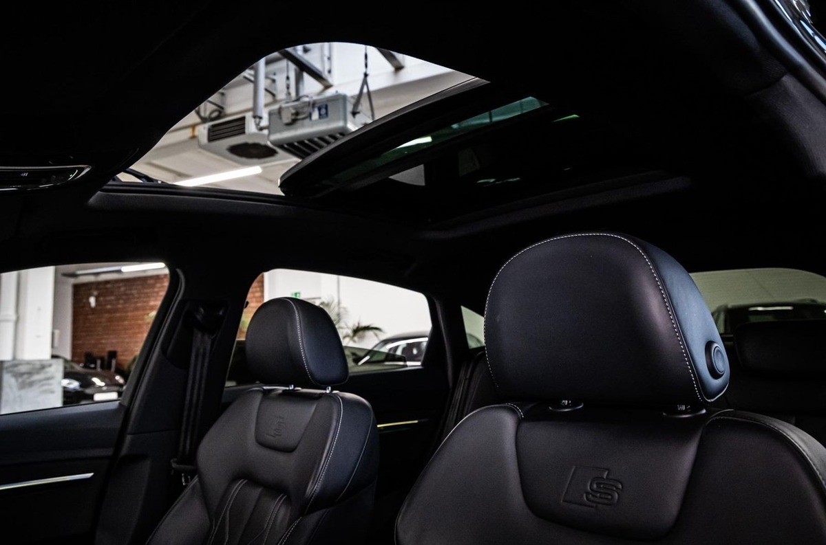 Audi Q8 e-tron 50 340ch S Line quattro Toit ouvrant Bang&Olufsen