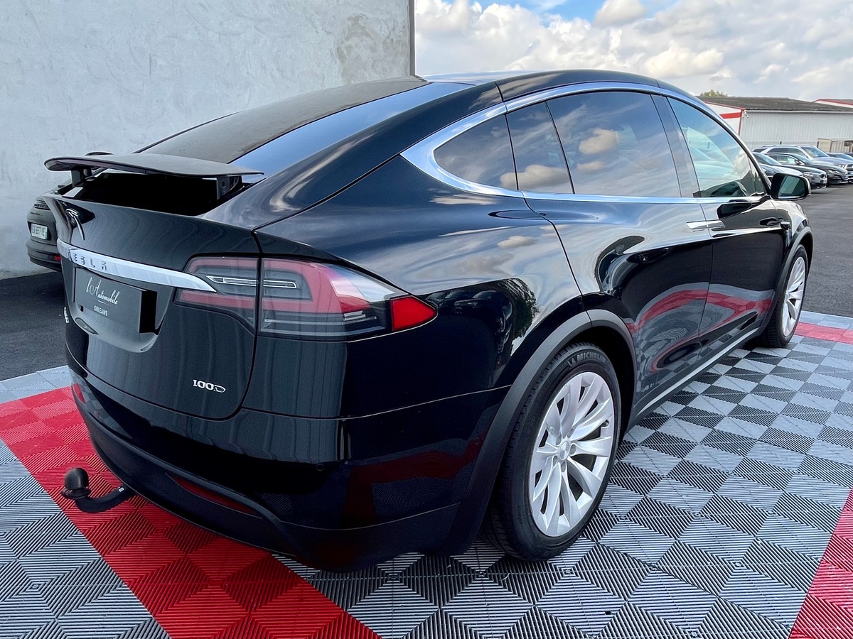 Tesla Model X 100D Dual Motor 7 PL 525 Premium