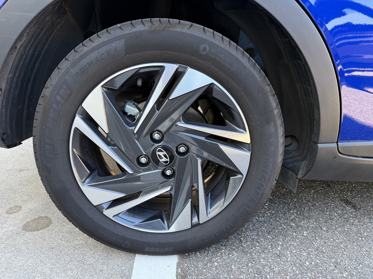 Hyundai Bayon 1.0 T-GDi 100ch Hybrid 48V Intuitive DCT-7, Garantie constructeur.