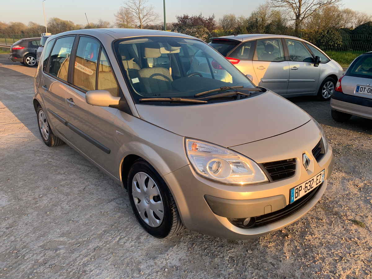 RENAULT Megane 1.9 dci 130CH 199605km