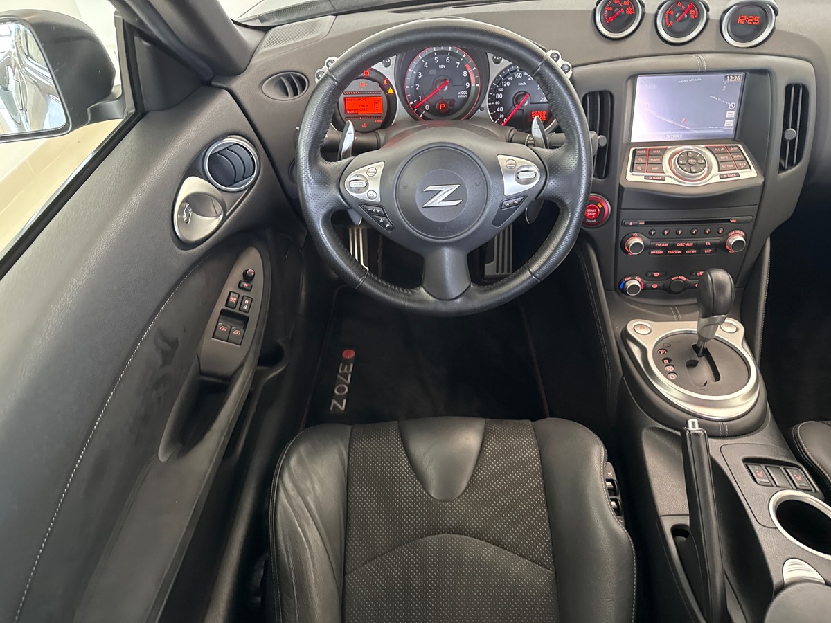 Nissan 370Z Pack (Z34) 3.7 i V6 24V Coupé 328 cv Boîte auto