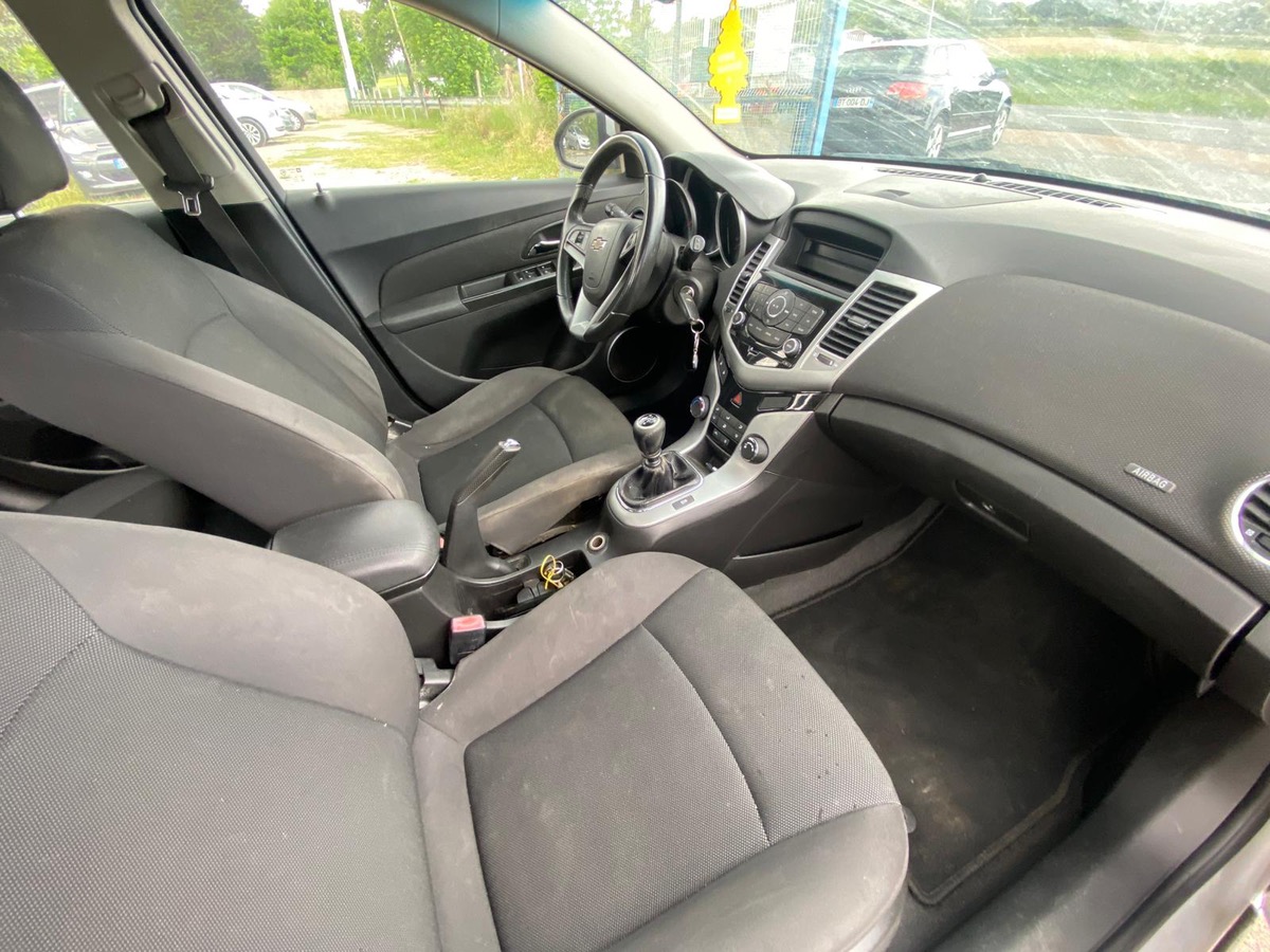 Chevrolet Cruze 1.6 16v