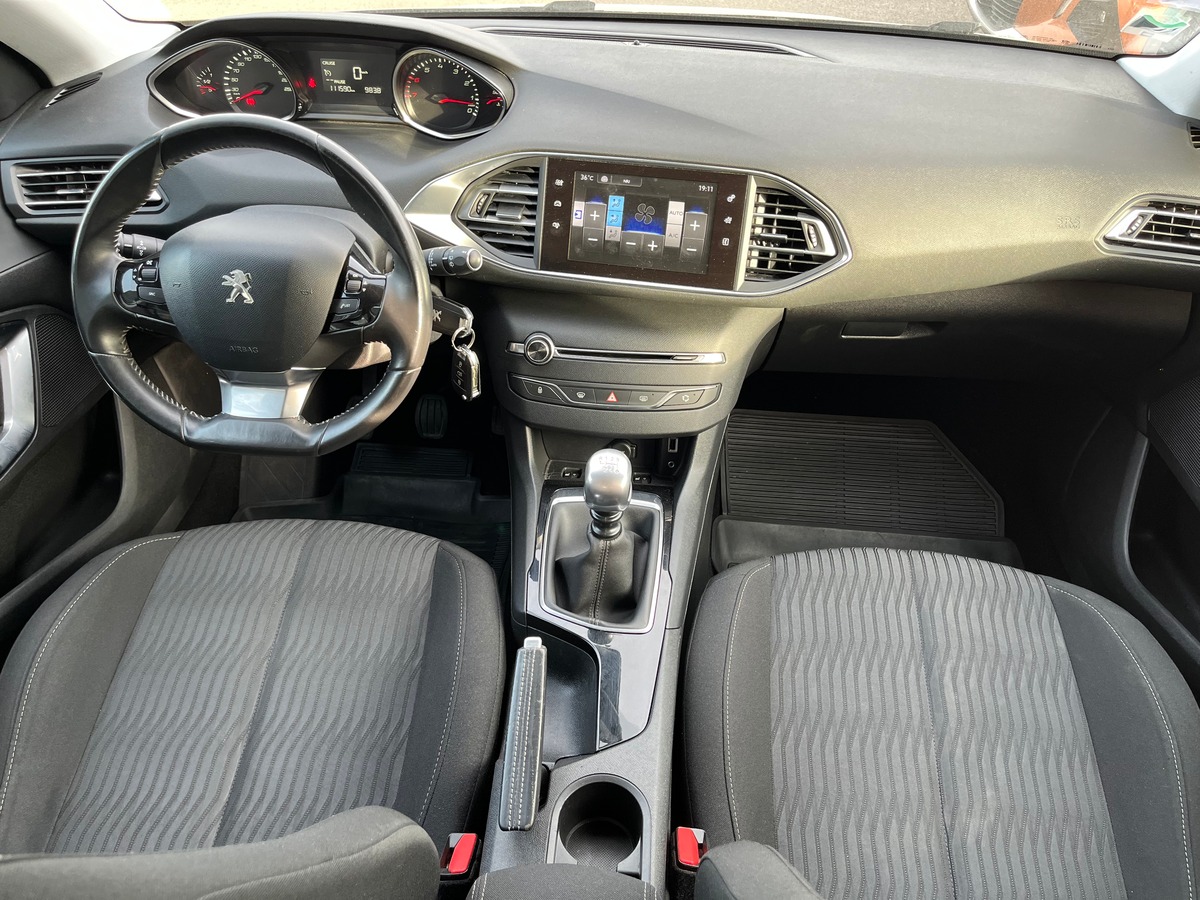 Peugeot 308 II 1.6 125 CH ALLURE 5P