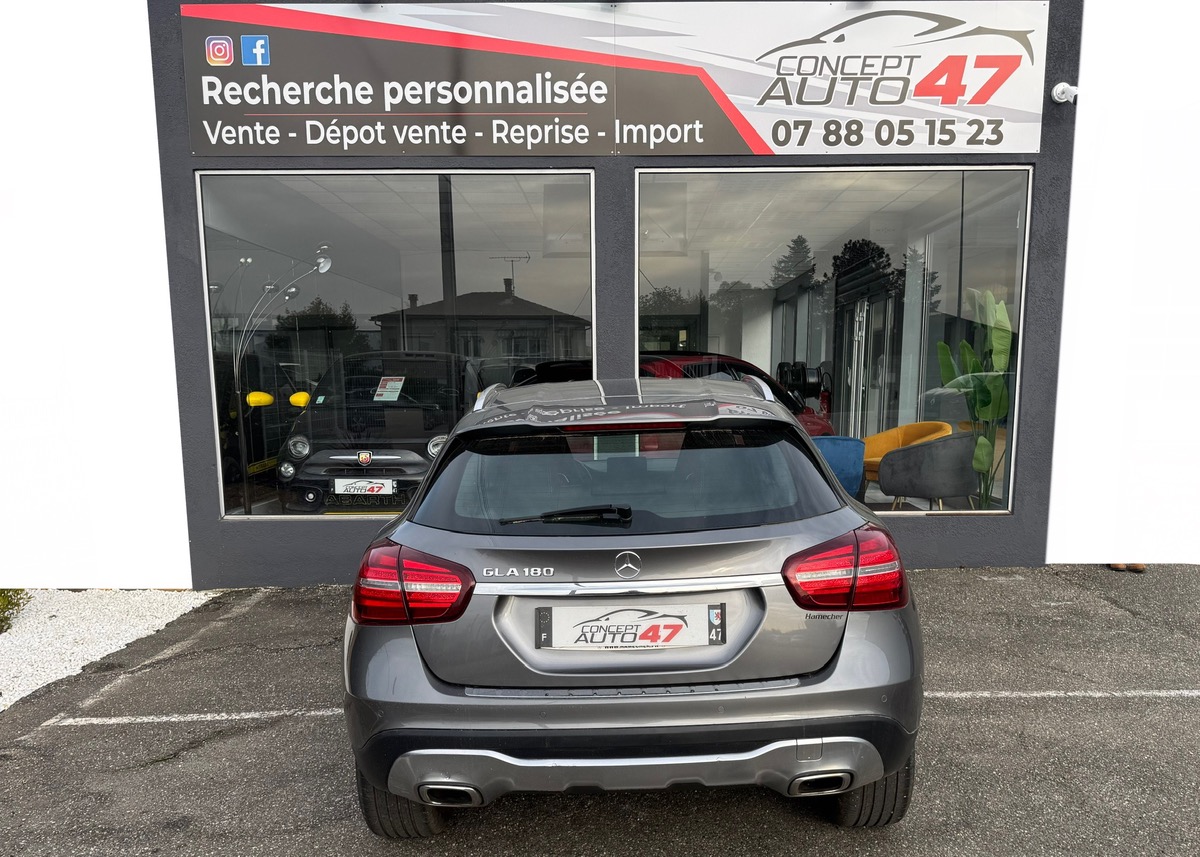 Mercedes-Benz GLA (2) 180 SENSATION 7G-DCT