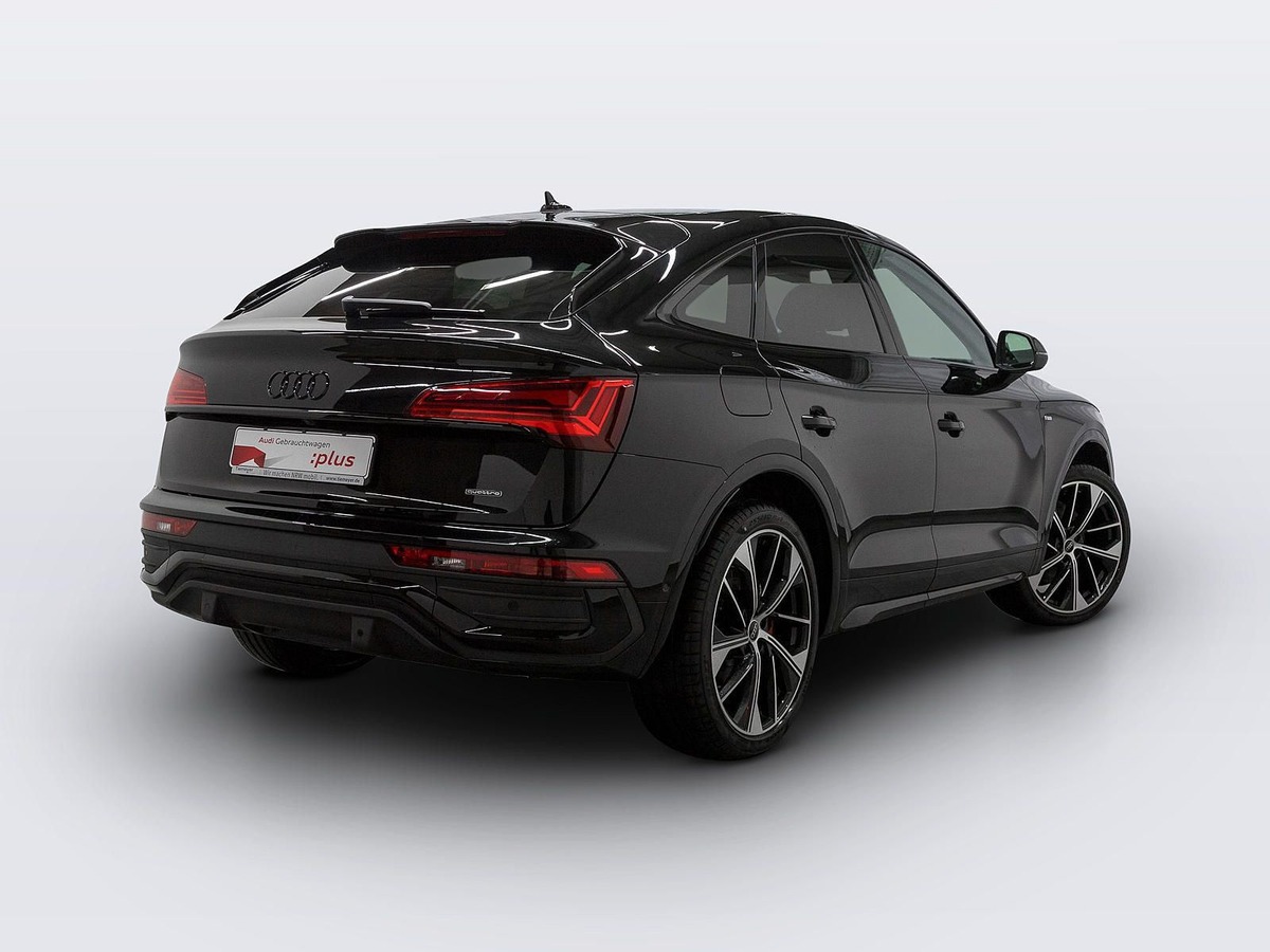 Audi Q5 Sportback 50 TFSI e 299ch S line quattro S tronic 7/Toit ouvrant/Attelage/Bang&Olufsen