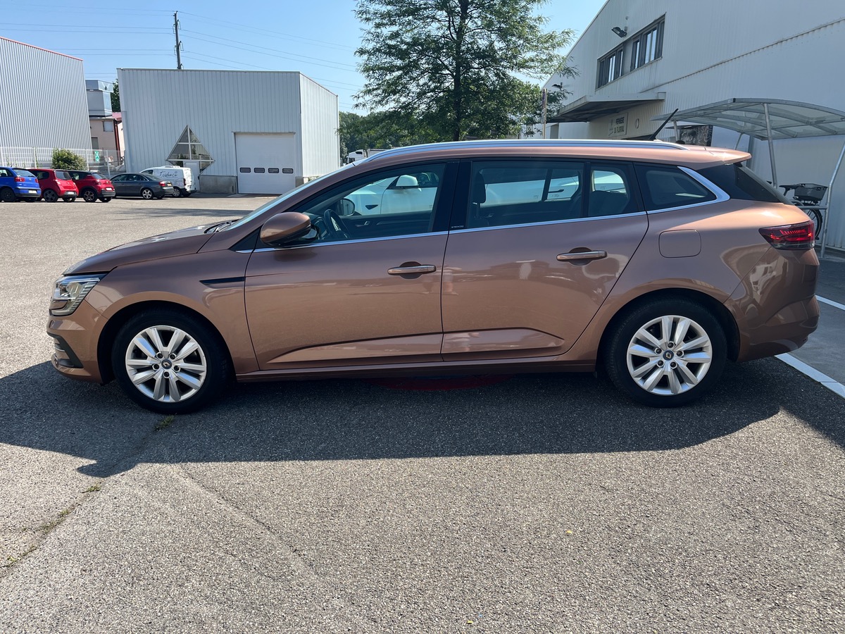 RENAULT Megane IV ESTATE 1.6 E-TECH PLUG-IN HYBRIDE 160 BUSINESS