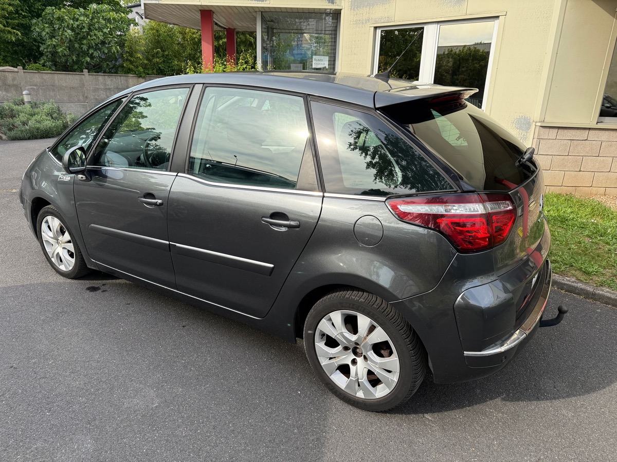 Citroën C4 Picasso 1.6 HDI 112 CV exclusive 1er main 4XCB