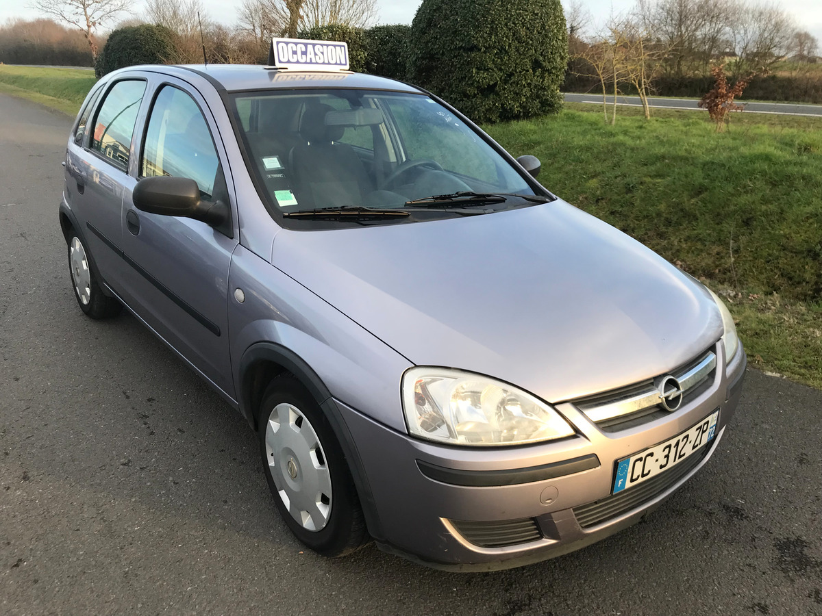 Opel Corsa 1.0 TWINSPORT ESSENTIA 115193 KM