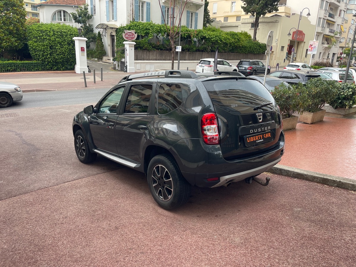Dacia Duster 1.5 DCI 109 cv Boîte auto / Phase 2 / GPS / Attelage/ Courroie neuve