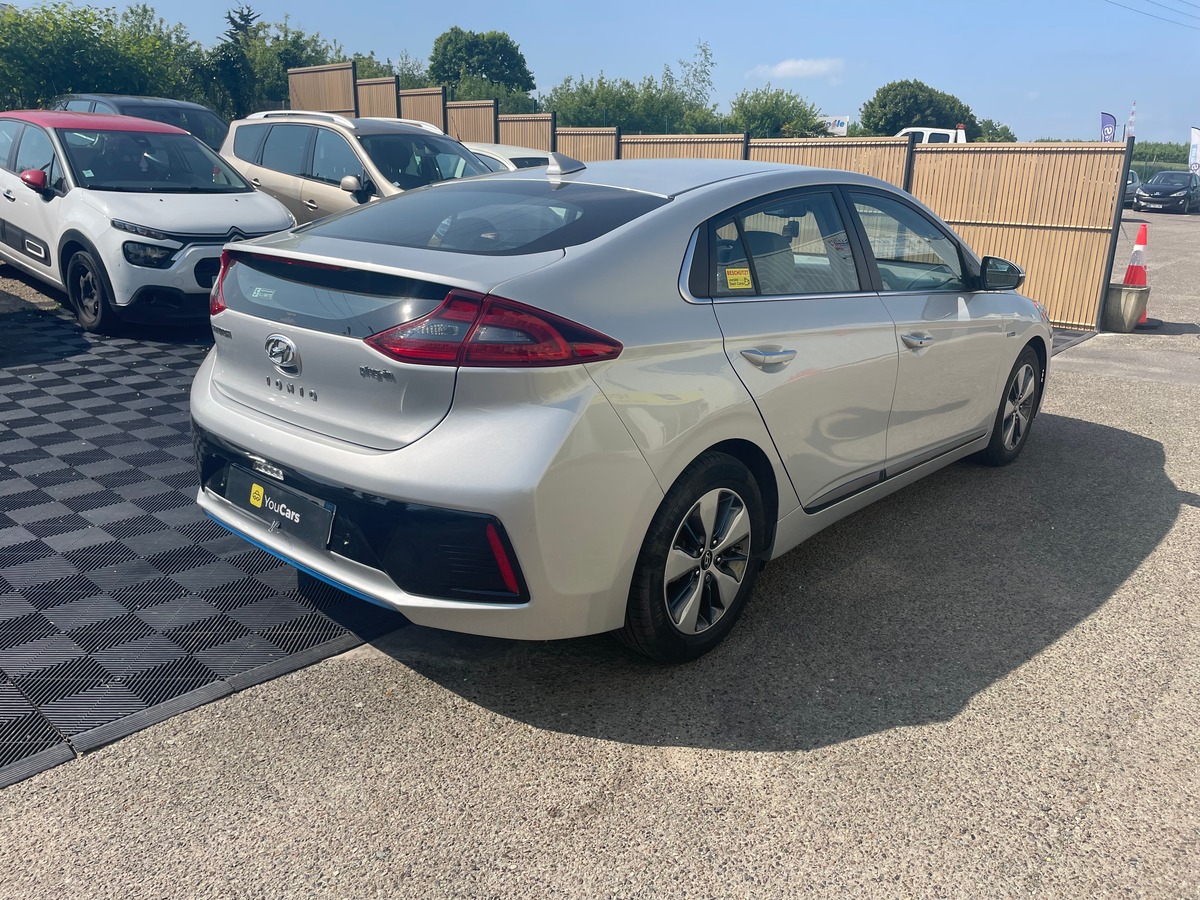 Hyundai Ioniq hyb 141cv CARPLAY - SIEGE CHAUFFANT/REFROIDISANT - CLIMATISATION AUTO -CAMERA DE RECUL
